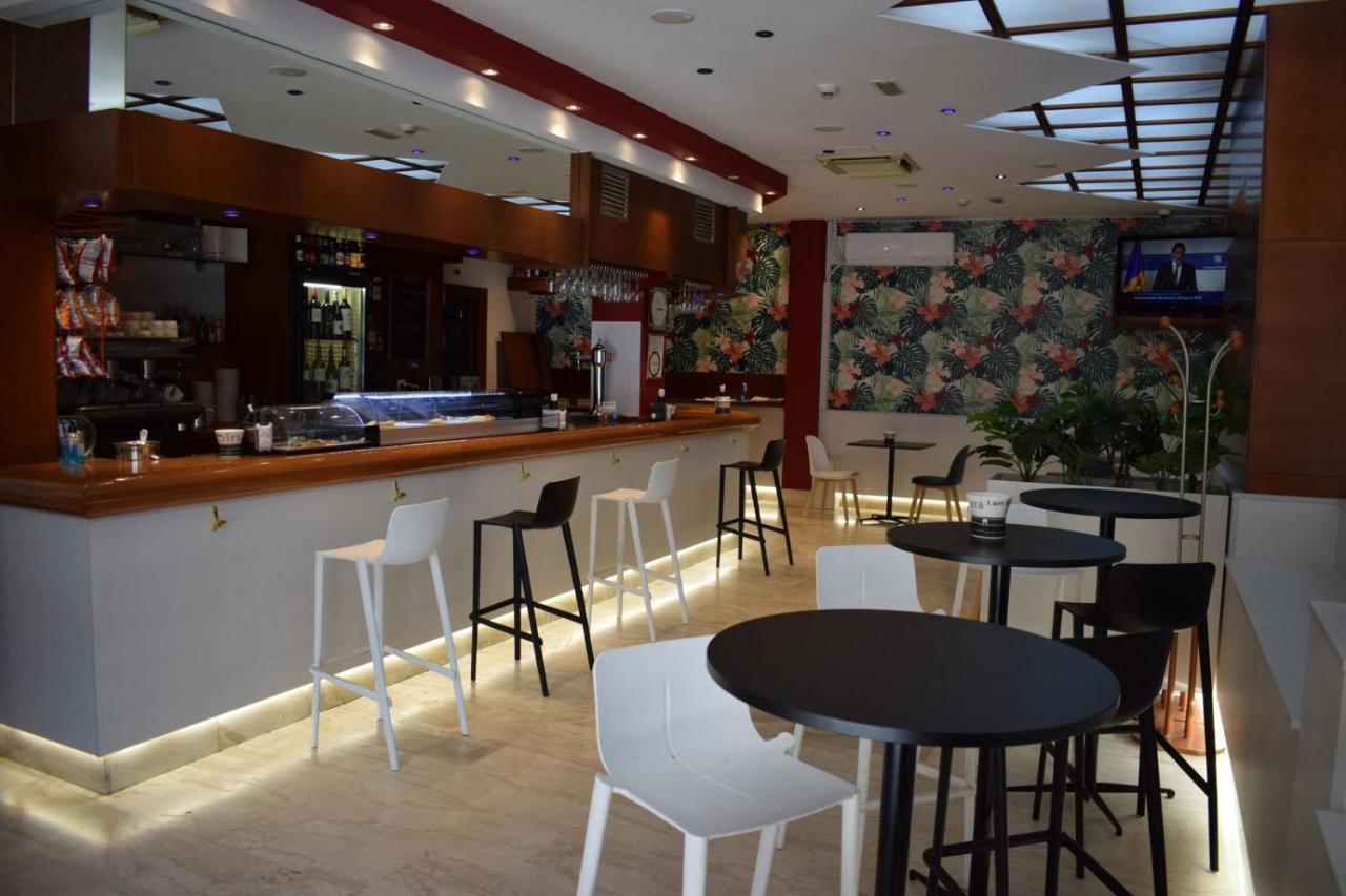 Hotel Alisi Aranda de Duero Εξωτερικό φωτογραφία