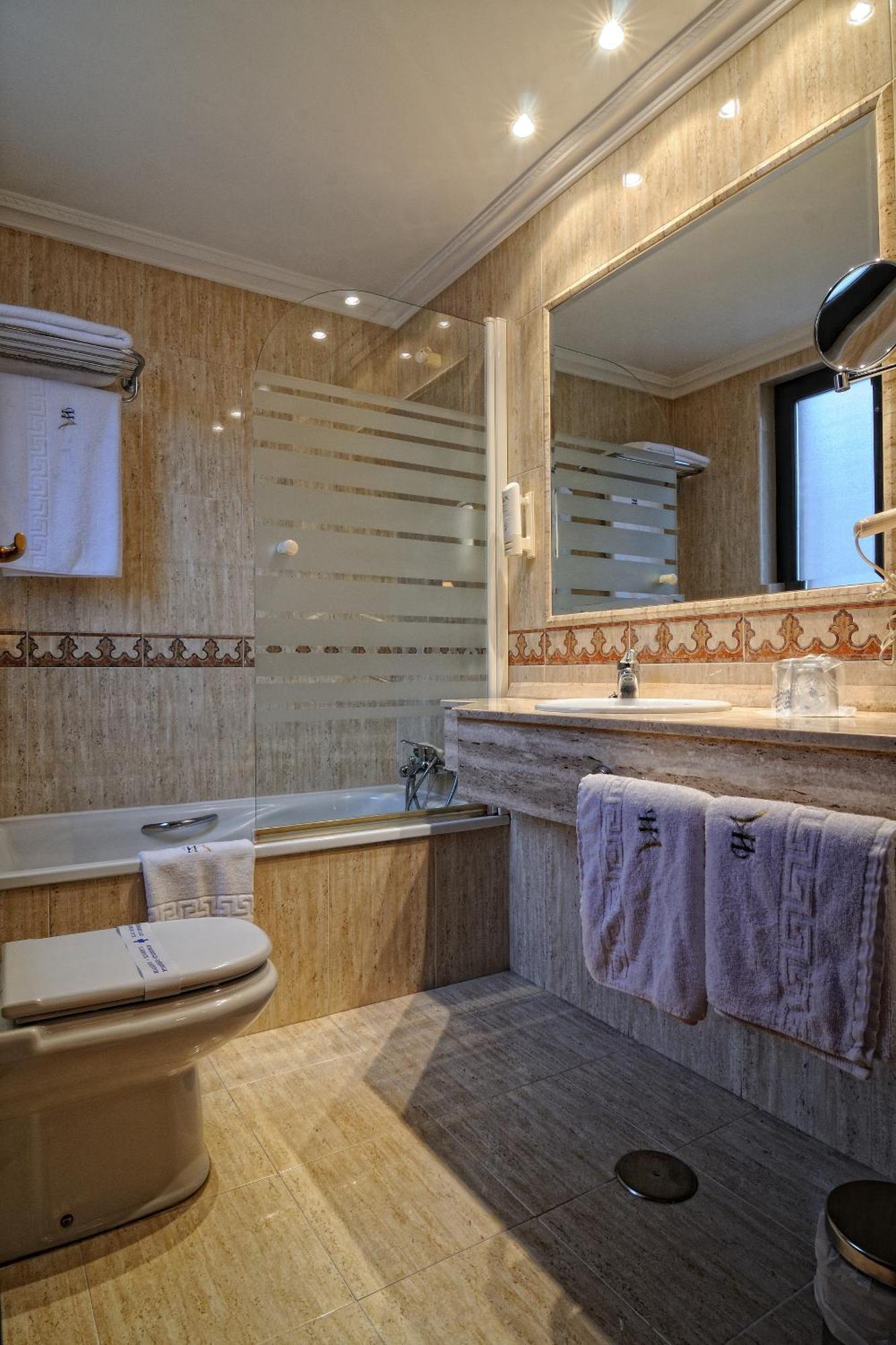 Hotel Alisi Aranda de Duero Εξωτερικό φωτογραφία